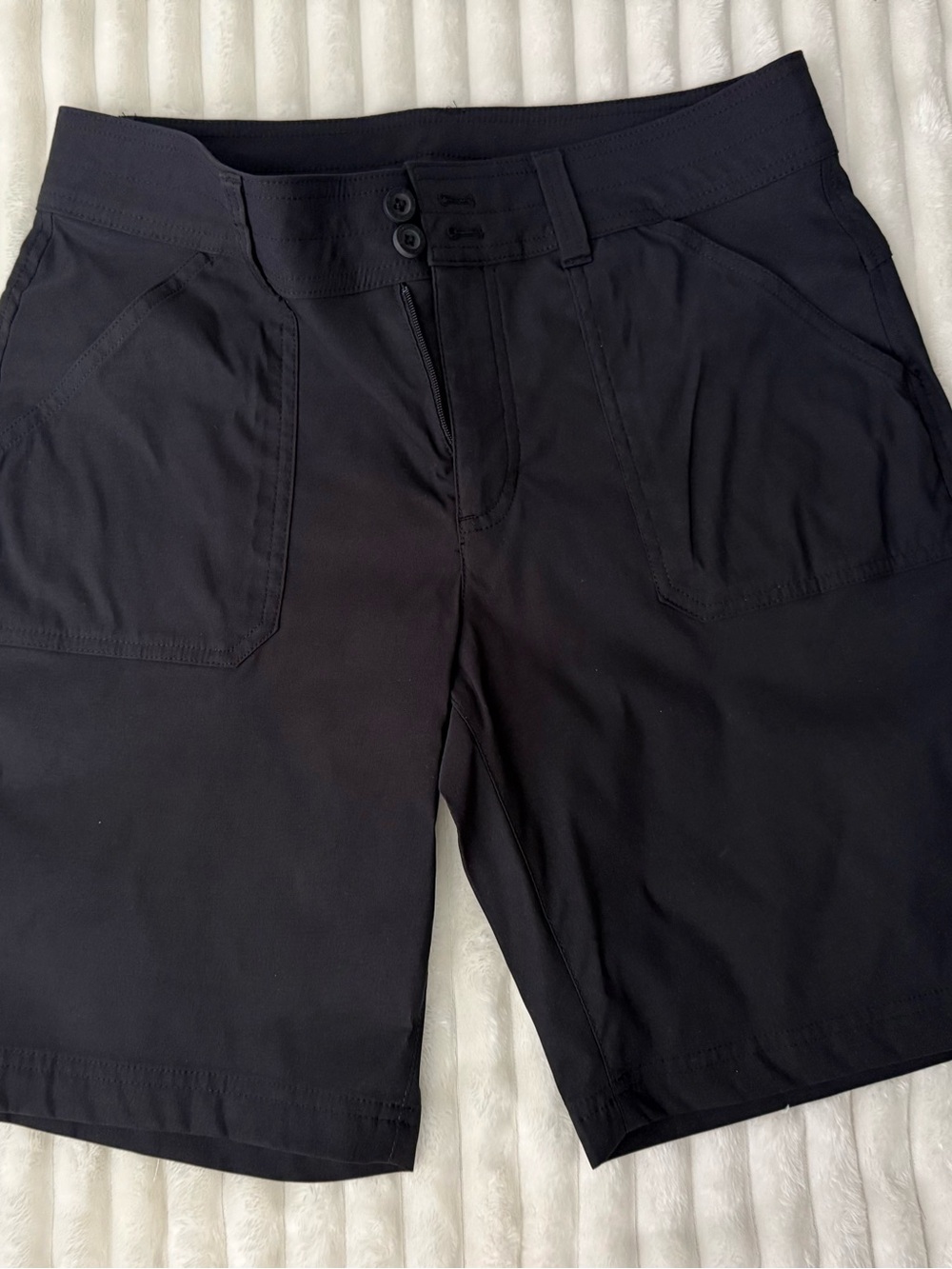 (NWOT) Eddie Bauer Women's Bermuda Shorts